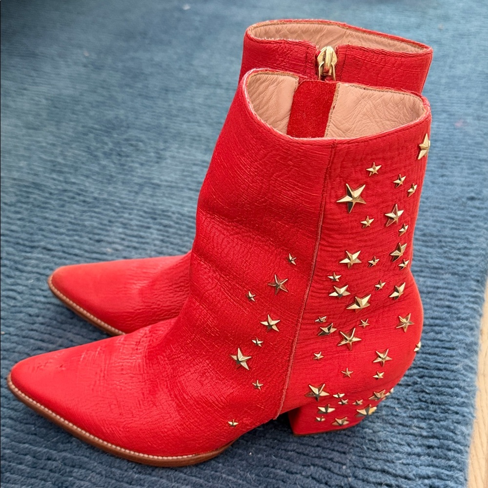 Kate Bosworth x Matisse Red Star-Embellished Women's Ankle Boots